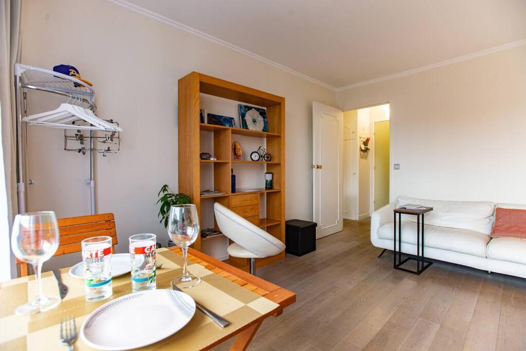 Studio With Balcony Paříž Exteriér fotografie